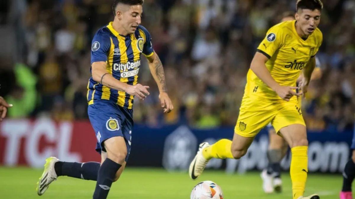 Rosario Central viene de ganar de local un duelo caliente y con incidentes en el debut en la Copa Libertadores frente a Peñarol. Rosario Central viene de ganar de local un duelo caliente y con incidentes en el debut en la Copa Libertadores frente a Peñarol.