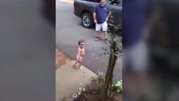 No quiere que su papá se vaya a trabajar