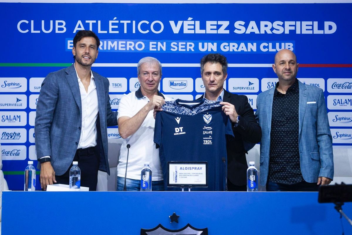 El Mellizo habló en conferencia de prensa.