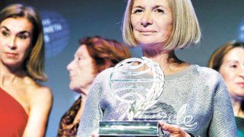 Española gana el Premio Planeta