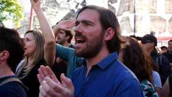 Nicolás Del Caño fue a respaldar las movilizaciones trasandinas