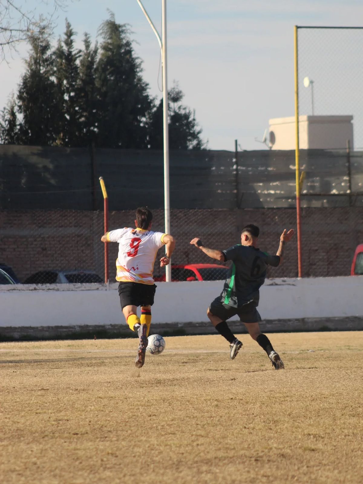 Partido de divisiones inferiores de la Liga Mendocina de Fútbol.