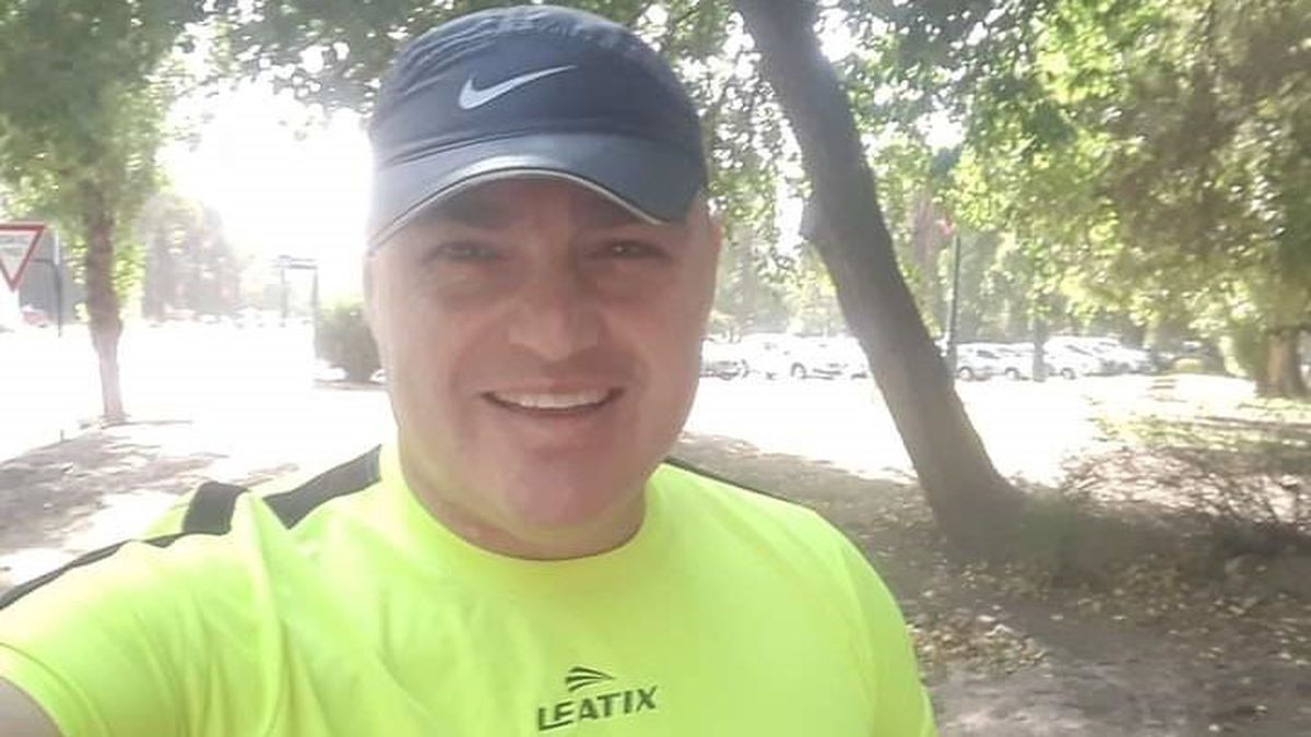 El ex árbitro Mario Fernández está muy molesto.