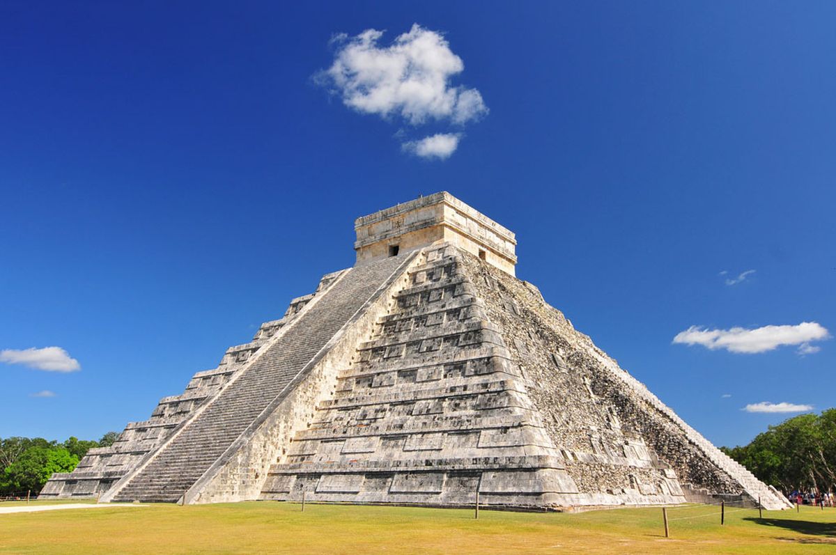 El descubrimiento de una antigua estructura maya que tiene en vilo a M&eacute;xico y al mundo