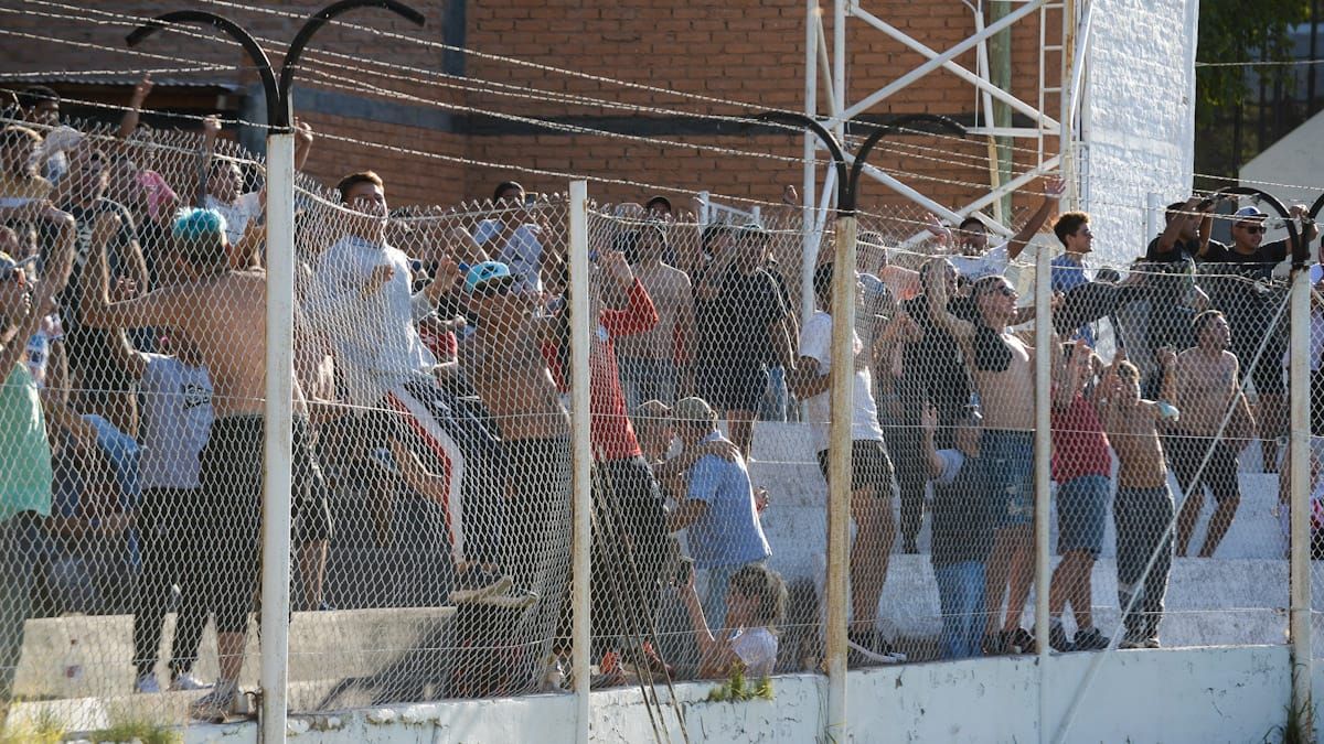 Los allegados de Belgrano ante Gimnasia y Esgrima fueron más de lo habitual