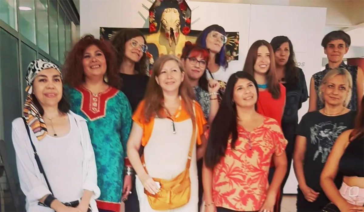 Docentes y alumnos de la UNCuyo repudiaron la destrucción de una obra por el Día de la mujer que ofendió a fanáticos católicos.