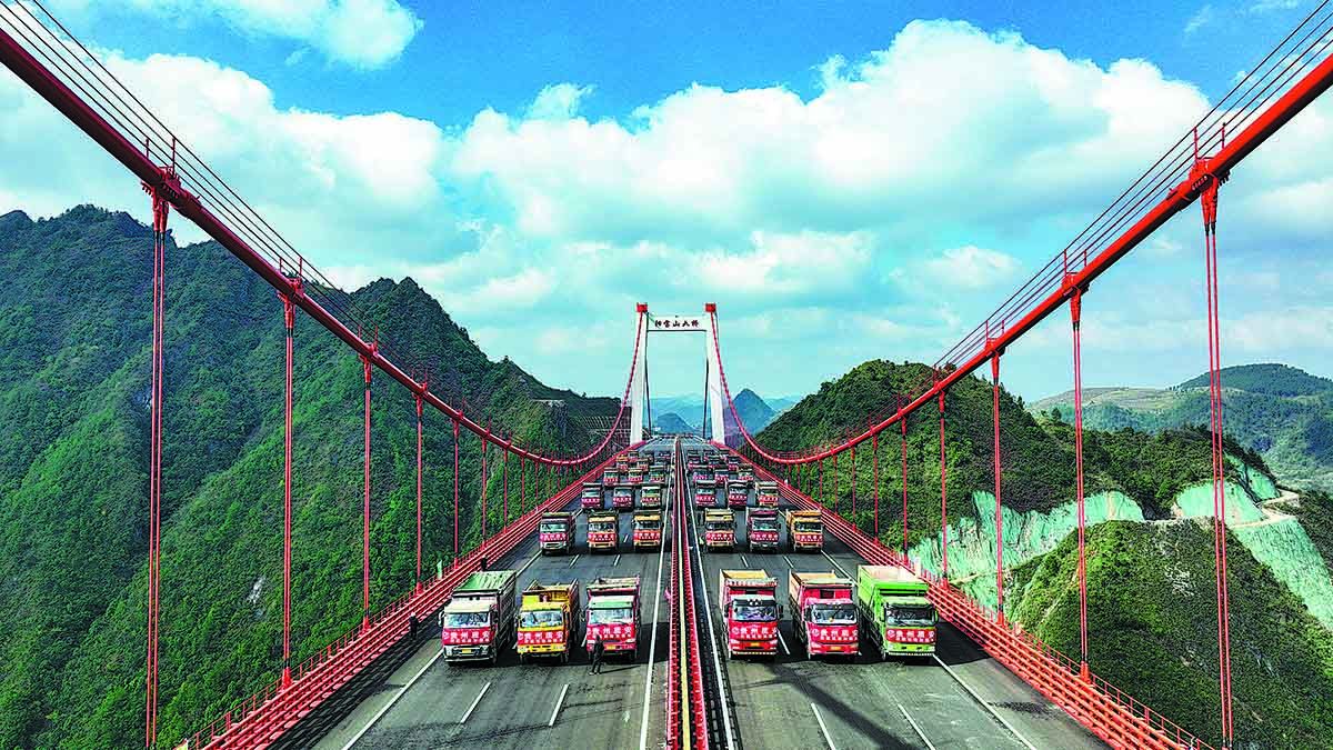 El 30 de noviembre se llevó a cabo una prueba de carga estática en el puente Yangbaoshan en el condado de Guiding de la prefectura autónoma de las etnias buyi y miao de Qiannan