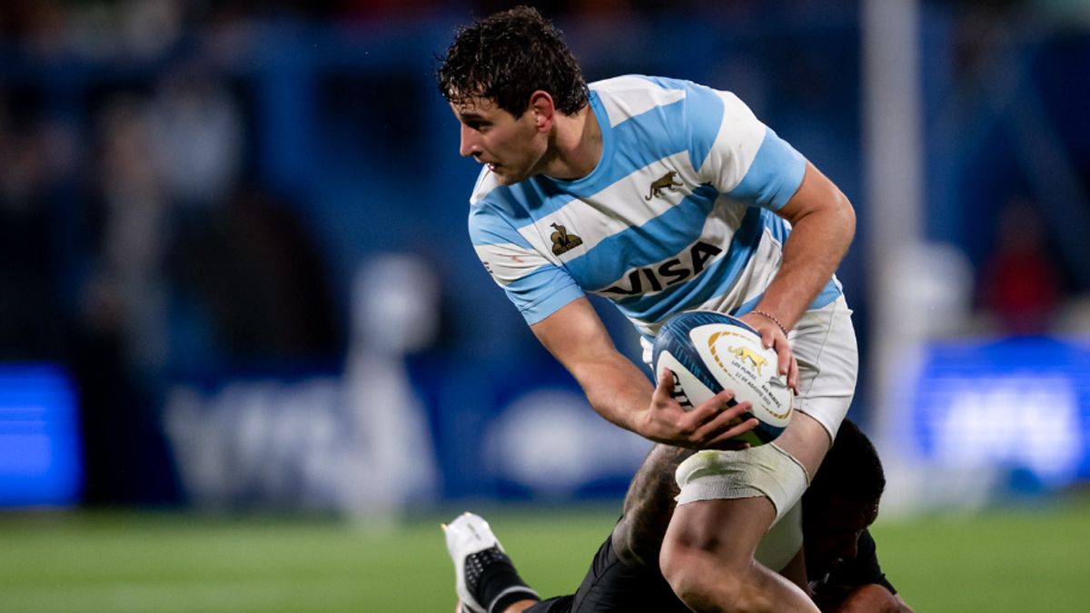 González marcó el primer try argentino.