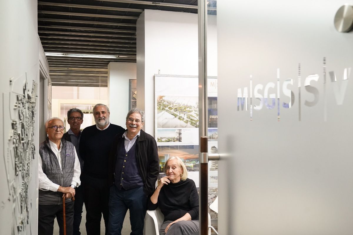 Los integrantes del estudio M SG S S V. Los integrantes del estudio M SG S S V.