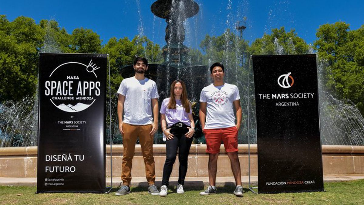 Los mendocinos Wenceslao Villegas, Julieta Porta y Sebastián Calvera López.