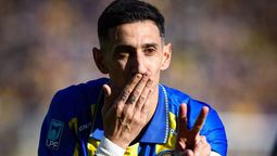 Ángel Di María salió al cruce de Diego Milito tras la eliminación de Racing frente a Rosario Central.