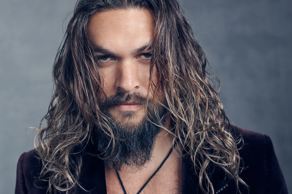 Netflix y Jason Momoa arrasan con esta tremenda película