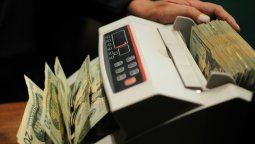 El Banco Central no pudo detener la baja del dólar