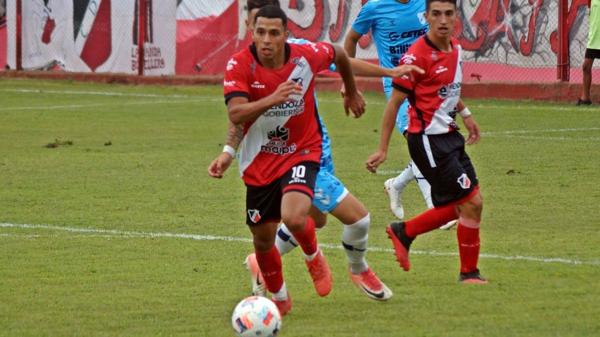 El Cruzado cayó en su debut como local ante Temperley. (Fotos gentileza Prensa Deportivo Maipú).
