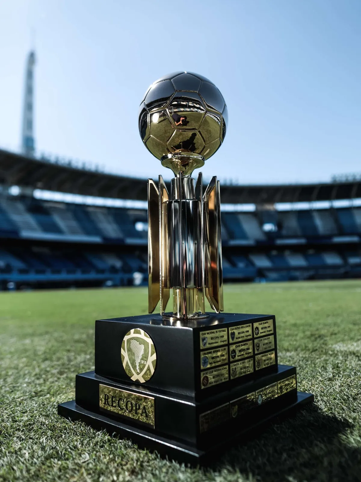 La Recopa Sudamericana en el Cilindro de Avellaneda. 