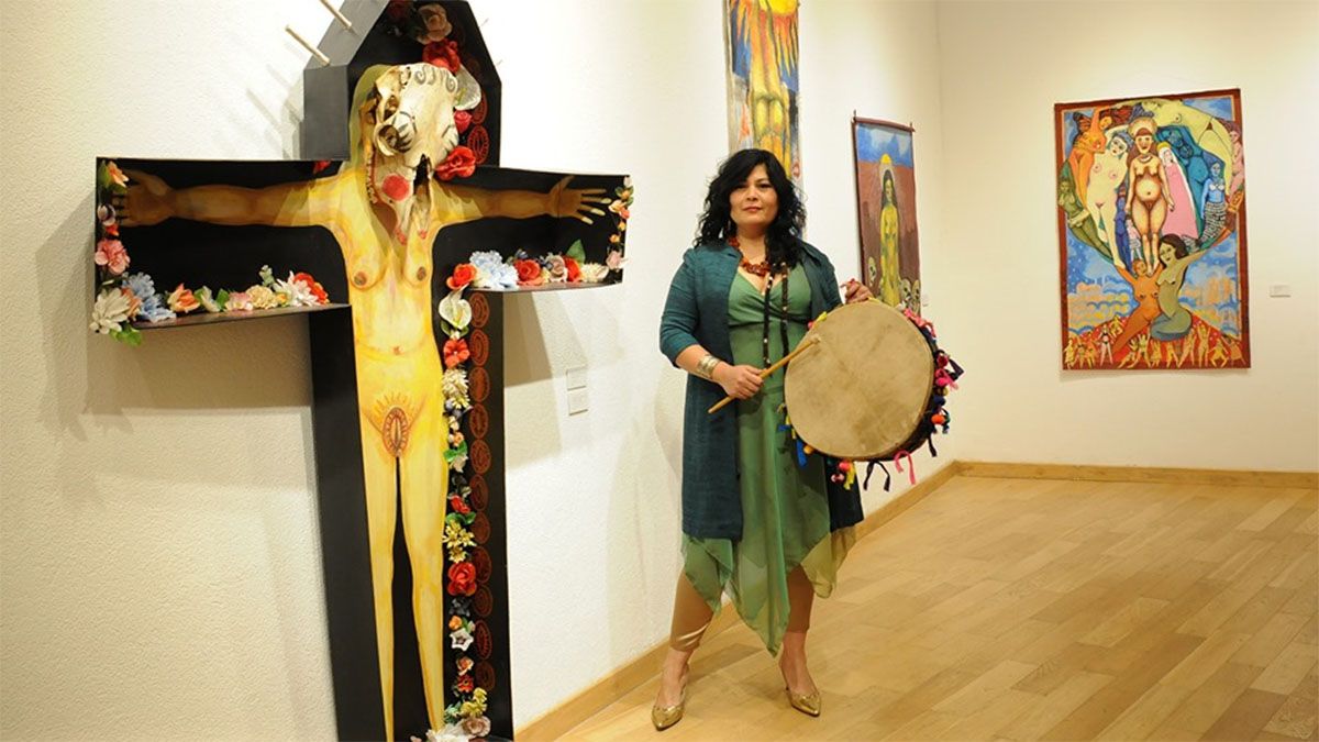 Cristina Pérez es la artista autora de El velorio de la Cruz