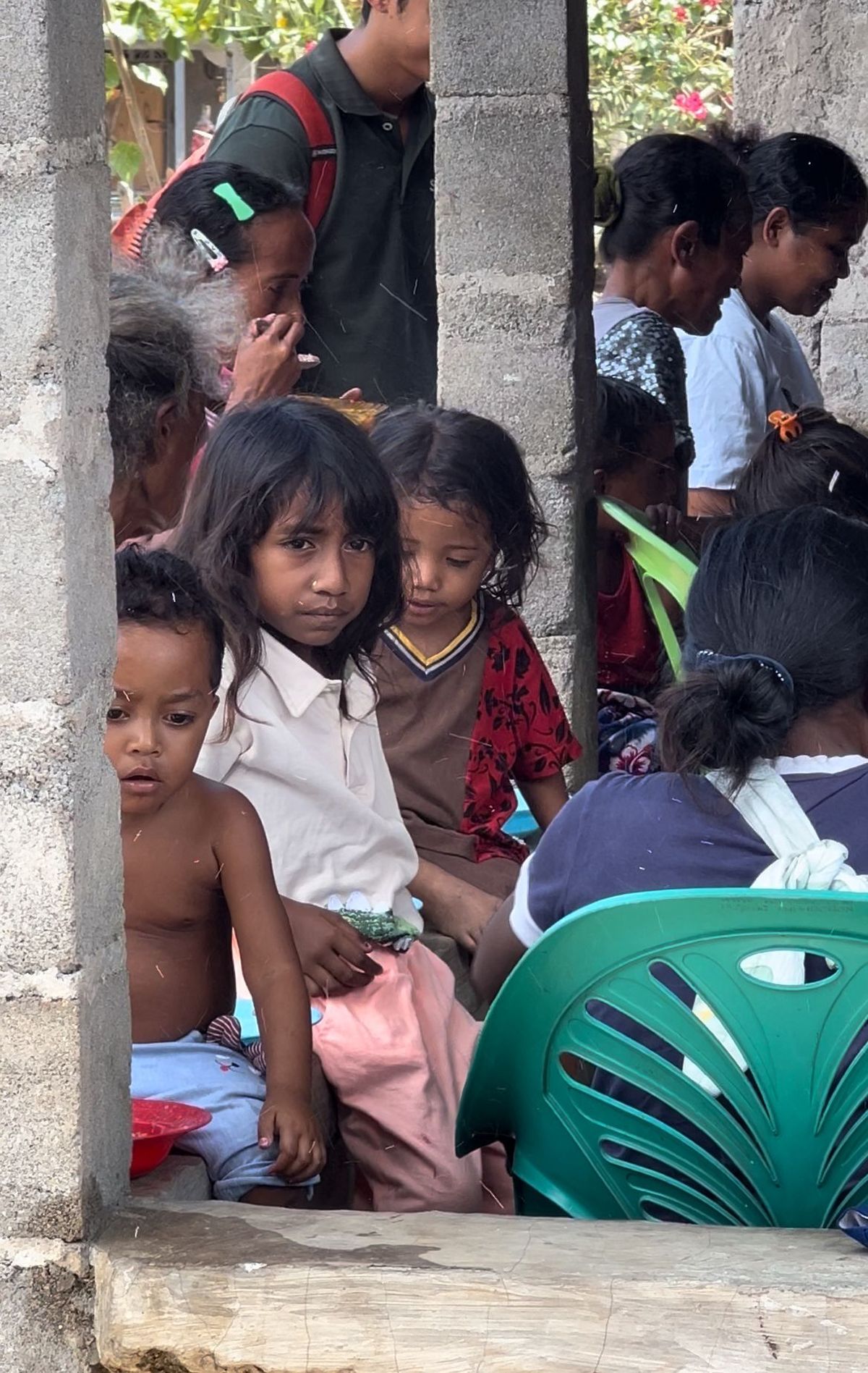 Timor-Leste es una isla del Pacífico, ubicada cerca de Indonesia; es un país relativamente nuevo y está categorizado el más pobre del mundo. Timor-Leste es una isla del Pacífico, ubicada cerca de Indonesia; es un país relativamente nuevo y está categorizado el más pobre del mundo.