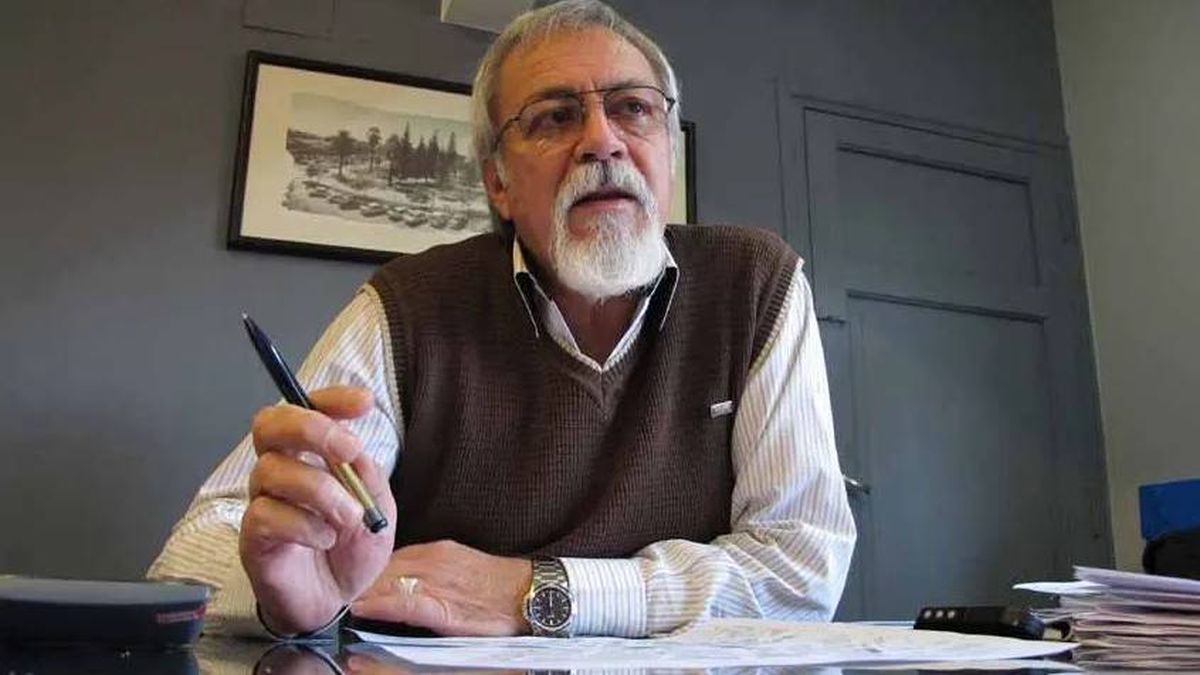 Oscar Sandes se libró de las sanciones que le impuso el Tribunal de Cuentas por irregularidades en el manejo de la caja chica.