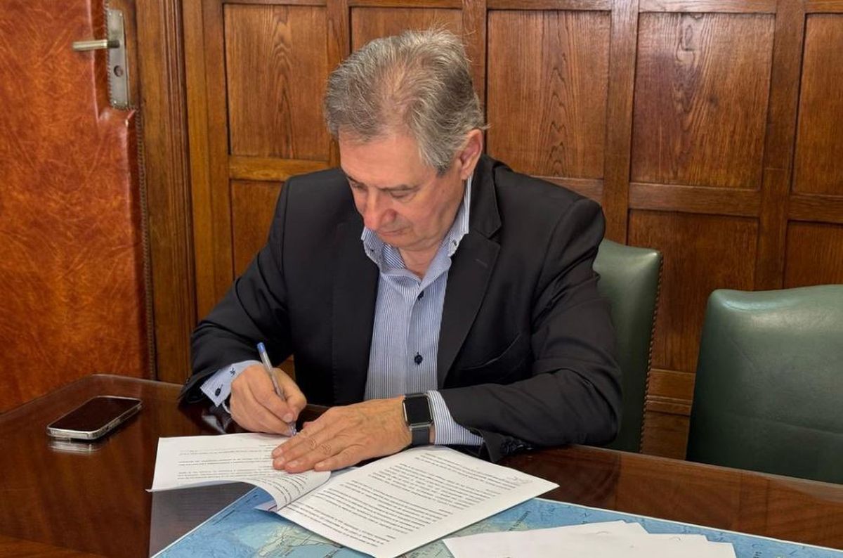 El intendente de San Rafael, Omar F&eacute;lix, intim&oacute; a la Comuna de General Alvear por la obra del gasoducto.