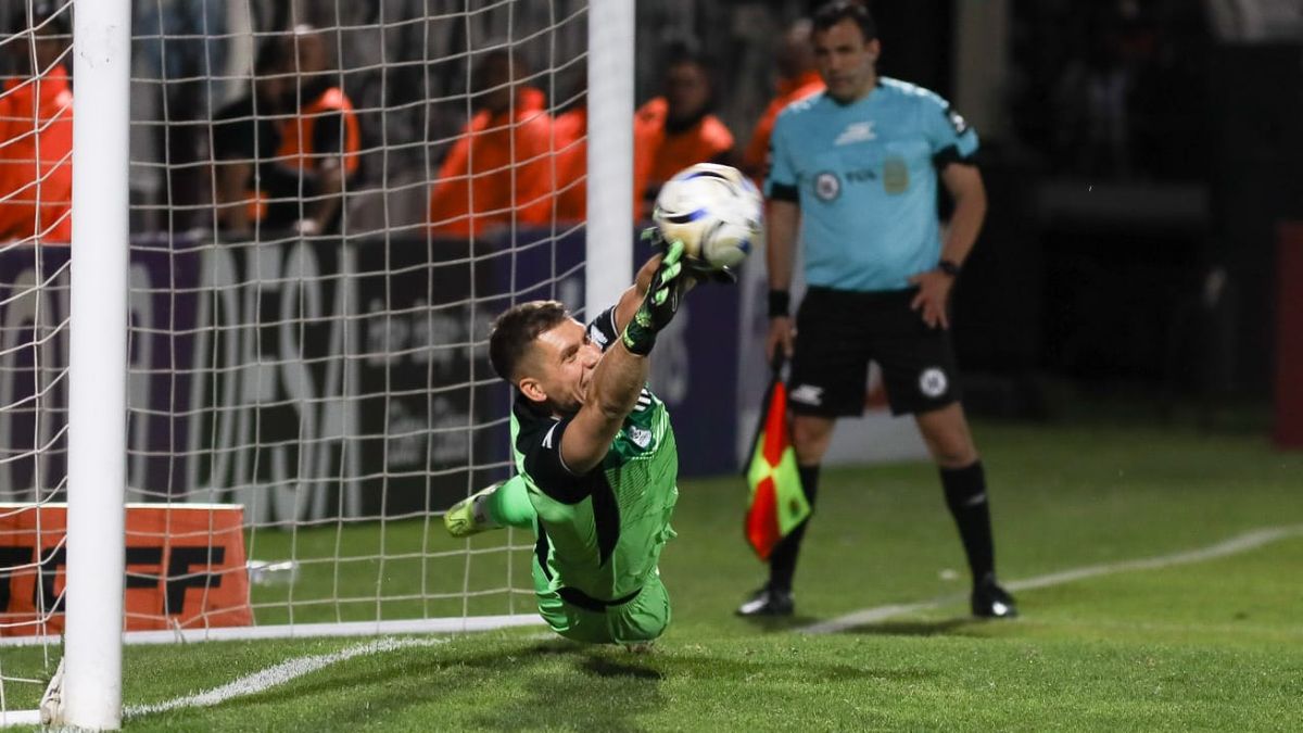 Así fue la tanda de penales en la que Gimnasia logró el ascenso a la Liga Profesional