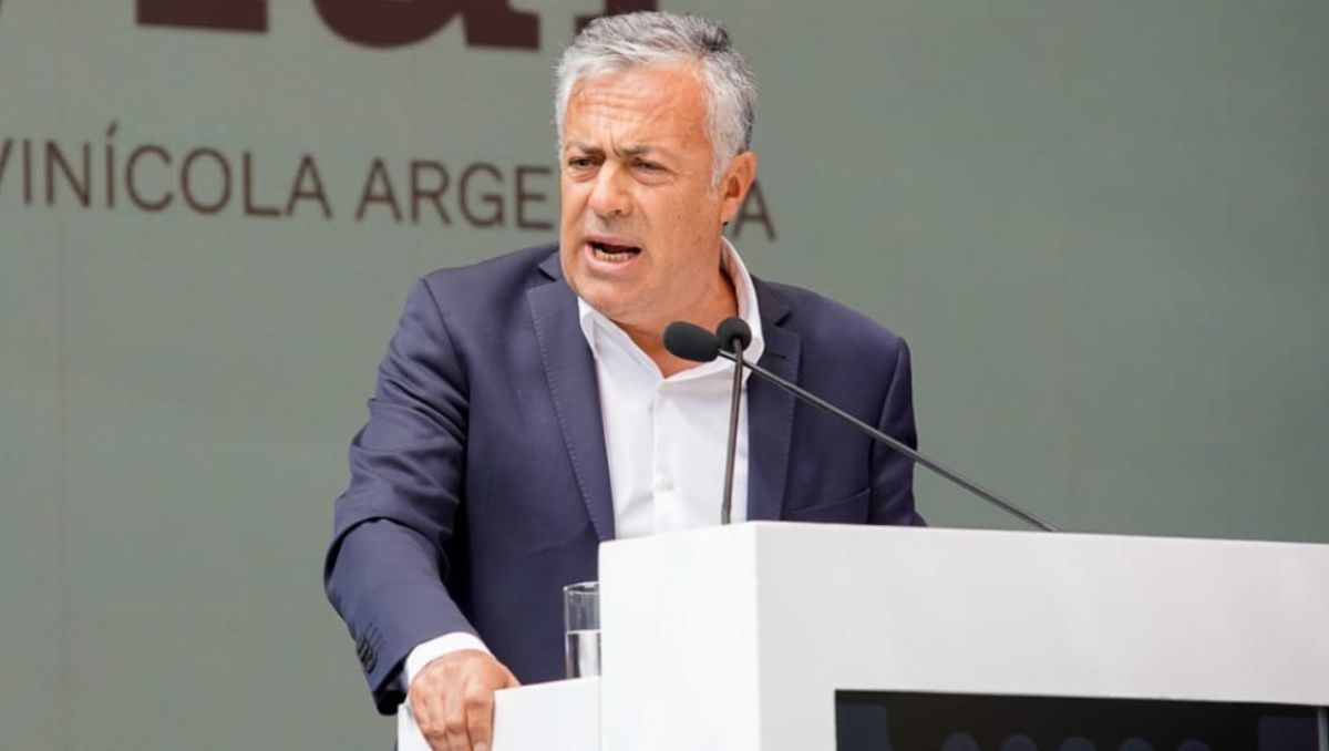 Alfredo Cornejo viajó a Canadá para participar de la feria minera. Alfredo Cornejo viajó a Canadá para participar de la feria minera.