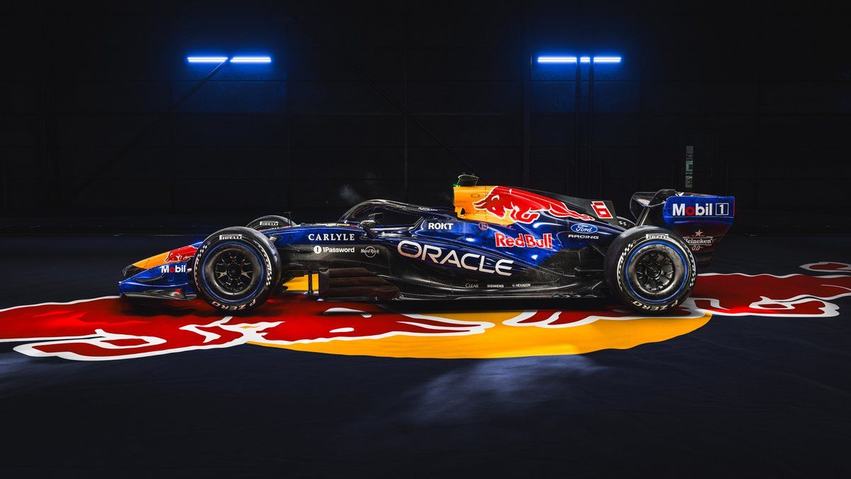 Red Bull present&oacute; el monoplaza que utilizar&aacute;n Verstappen y Hadjar en el 2026 en la F&oacute;rmula 1.