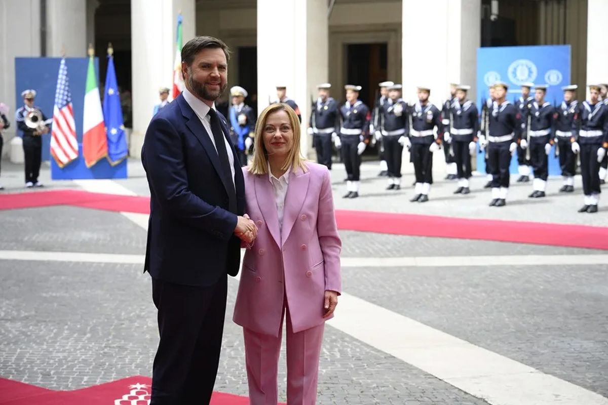 Giorgia Meloni también recibió en Roma al vicepresidente de Estados Unidos, J.D. Vance, este fin de semana. Crédito: EFE/EPA/Riccardo Antimiani. Giorgia Meloni también recibió en Roma al vicepresidente de Estados Unidos, J.D. Vance, este fin de semana. Crédito: EFE/EPA/Riccardo Antimiani.