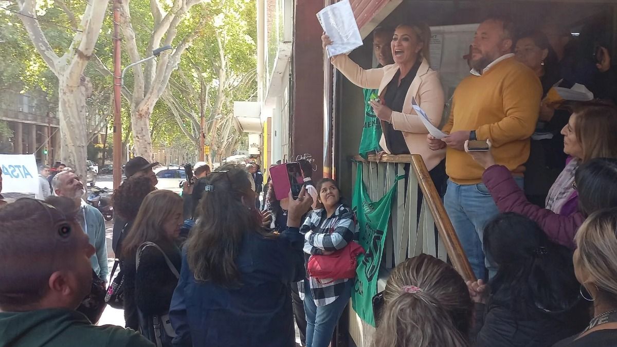 Los referentes de ATE acordaron con el gobierno.