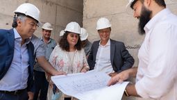El gobernador Rodolfo Suarez, la ministra Ana María Nadal y el senador Alfredo Cornejo recorrieron las nuevas obras de la FUESMEN.