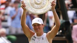 Iga Swiatek es la campeona de Wimbledon. 