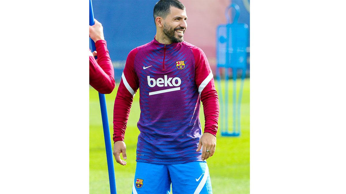 El Kun Agüero: cómo está para su debut en Barcelona