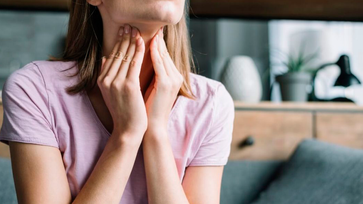 Existen remedios caseros que alivian de manera eficiente el dolor de garganta intenso.