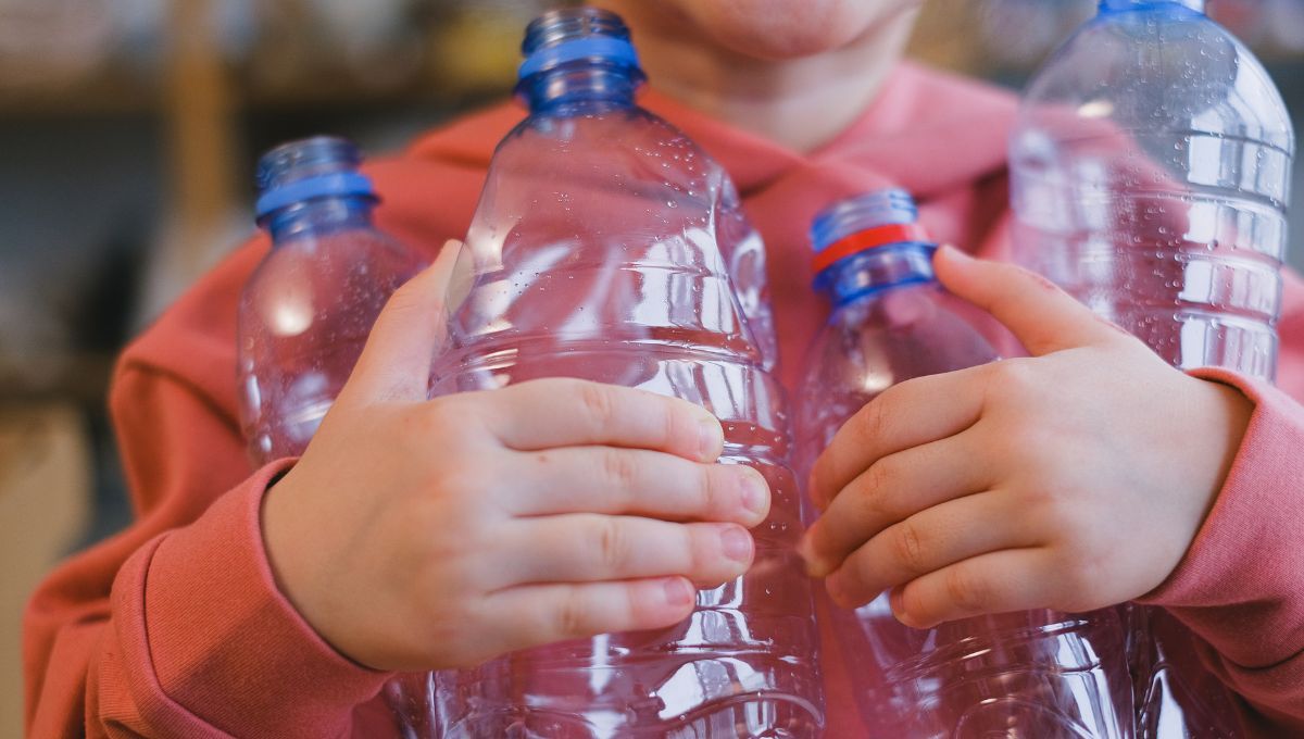 Las botellas de pl&aacute;stico no deben ser rellenadas con agua.&nbsp;