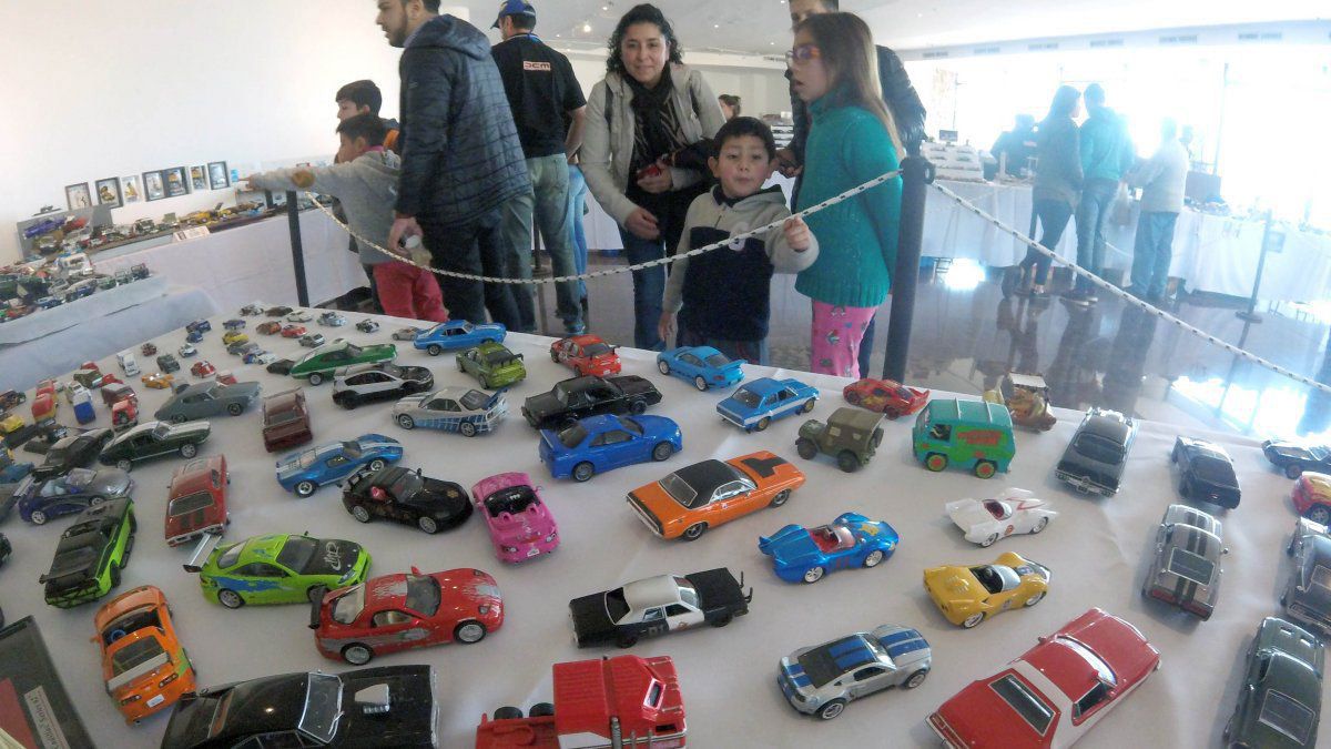 Fanáticos de los autitos: El Die-cast Club Mendoza ya cumple 10 años﻿. Reune a coleccionistas mendocinos. La pandemia hizo que sus fronteras se expandieran. Un particular concurso con votación en las redes dio como auto más pupular al General Lee