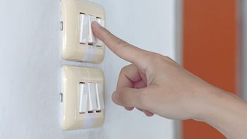 Cortes de luz en la provincia: cuáles son los departamentos afectados y en qué horarios