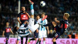 Racing enfureció al Tigre de Caruso