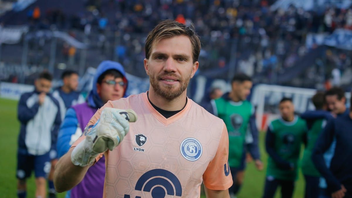Ezequiel Centurión fue la figura del partido vs Argentinos Juniors. Foto: Nicolás Ríos/UNO.