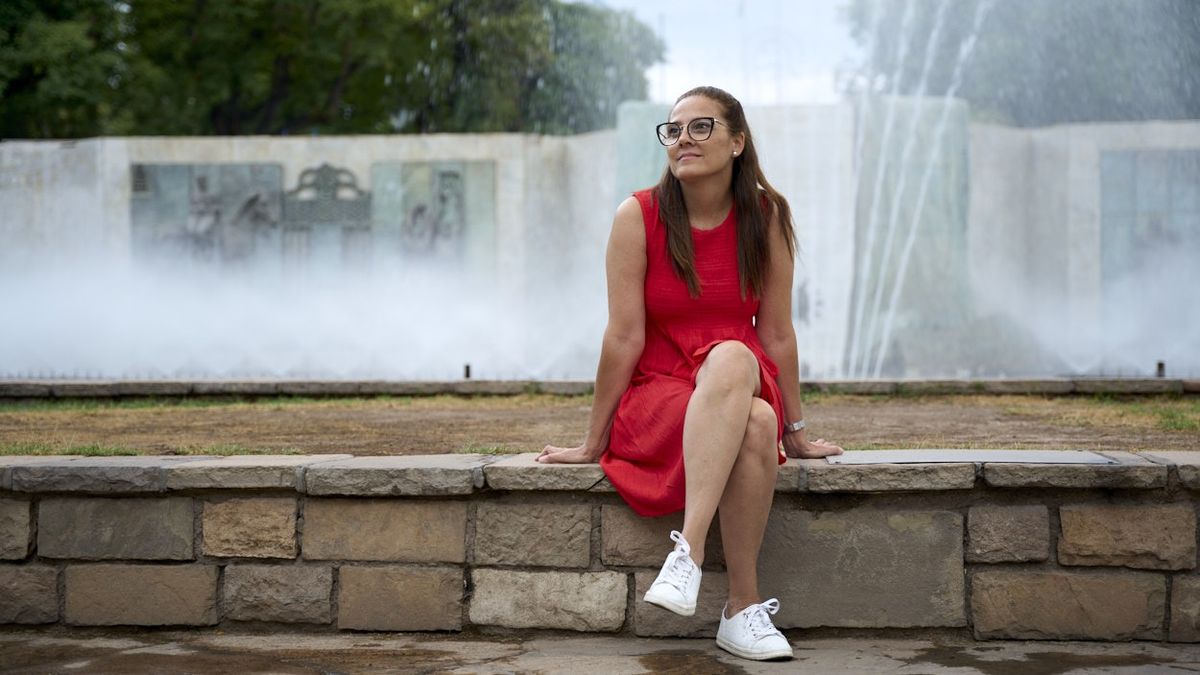 Fuertes cumple 60 vendimias. Dice que le toma un año preparar una fiesta y que ha montado hasta 4 vendimias a la par. Fuertes cumple 60 vendimias. Dice que le toma un año preparar una fiesta y que ha montado hasta 4 vendimias a la par.