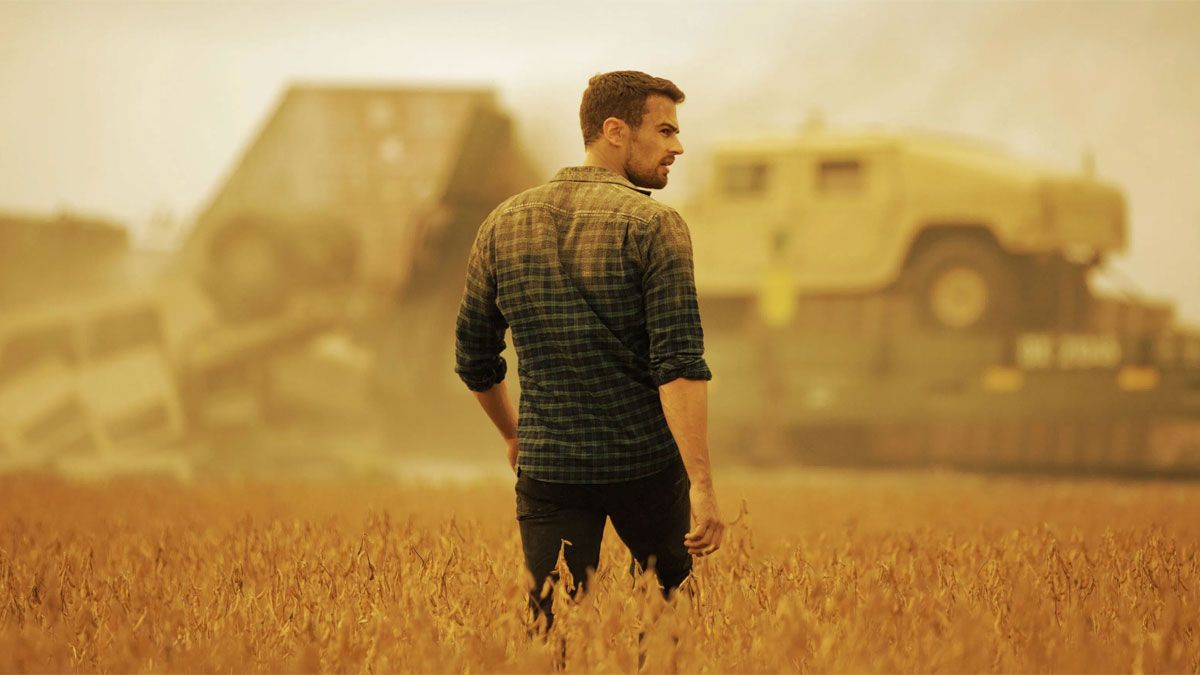 Theo James, el actor que se roba todas las miradas con su actuación en la película de Netflix. Theo James, el actor que se roba todas las miradas con su actuación en la película de Netflix.