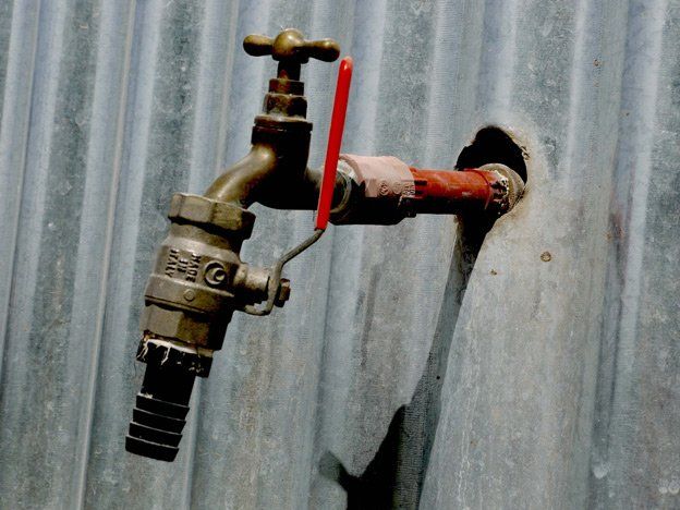 Al menos la mitad de Bogotá se quedó sin agua