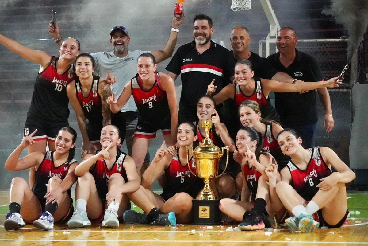 Municipalidad de Maipú es el rey del básquet femenino