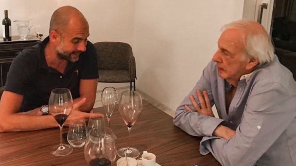 Menotti fue un maestro para la carrera de Guardiola como entrenador. Menotti fue un maestro para la carrera de Guardiola como entrenador.