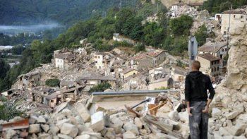 A un mes del terremoto en Italia, calculan pérdidas por 4.000 millones de euros y 2.500 personas sin casa