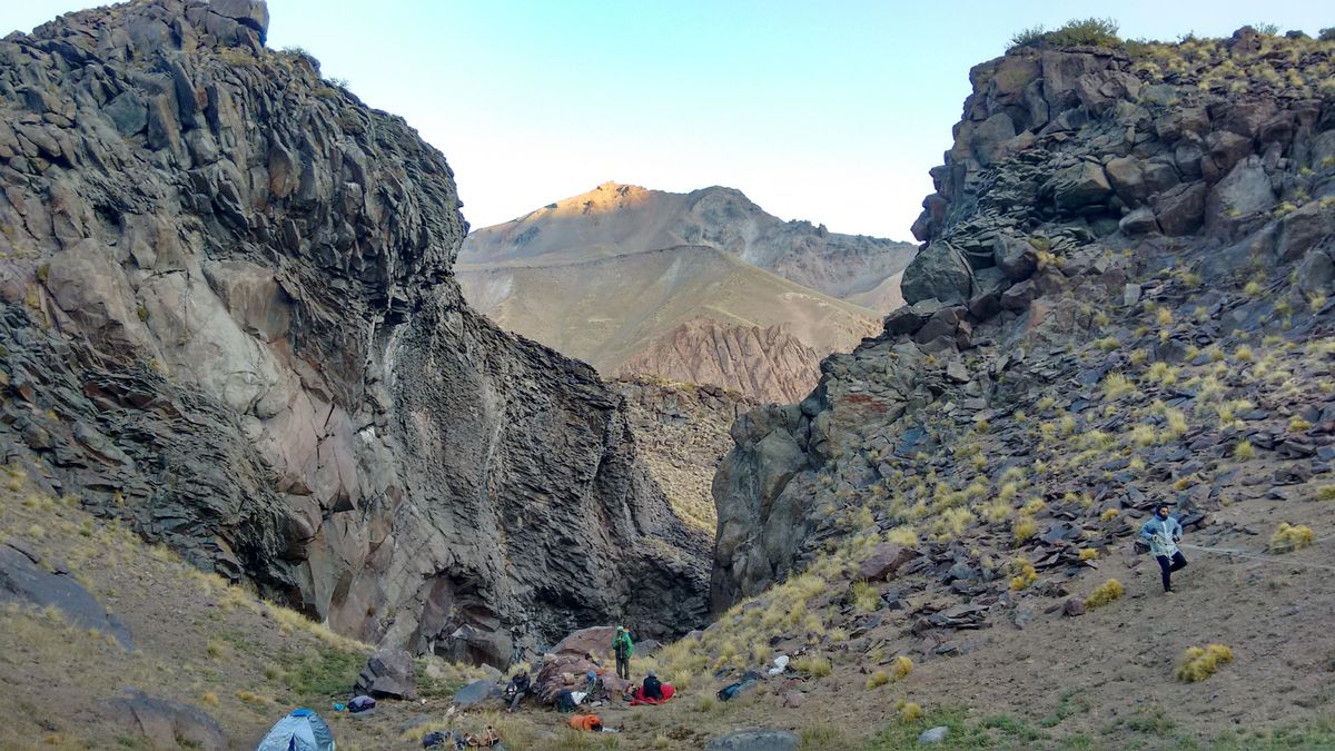 El Campamento Cascada Arriba es una de las paradas del sendero que ya está señalizado para el turismo. El Campamento Cascada Arriba es una de las paradas del sendero que ya está señalizado para el turismo.
