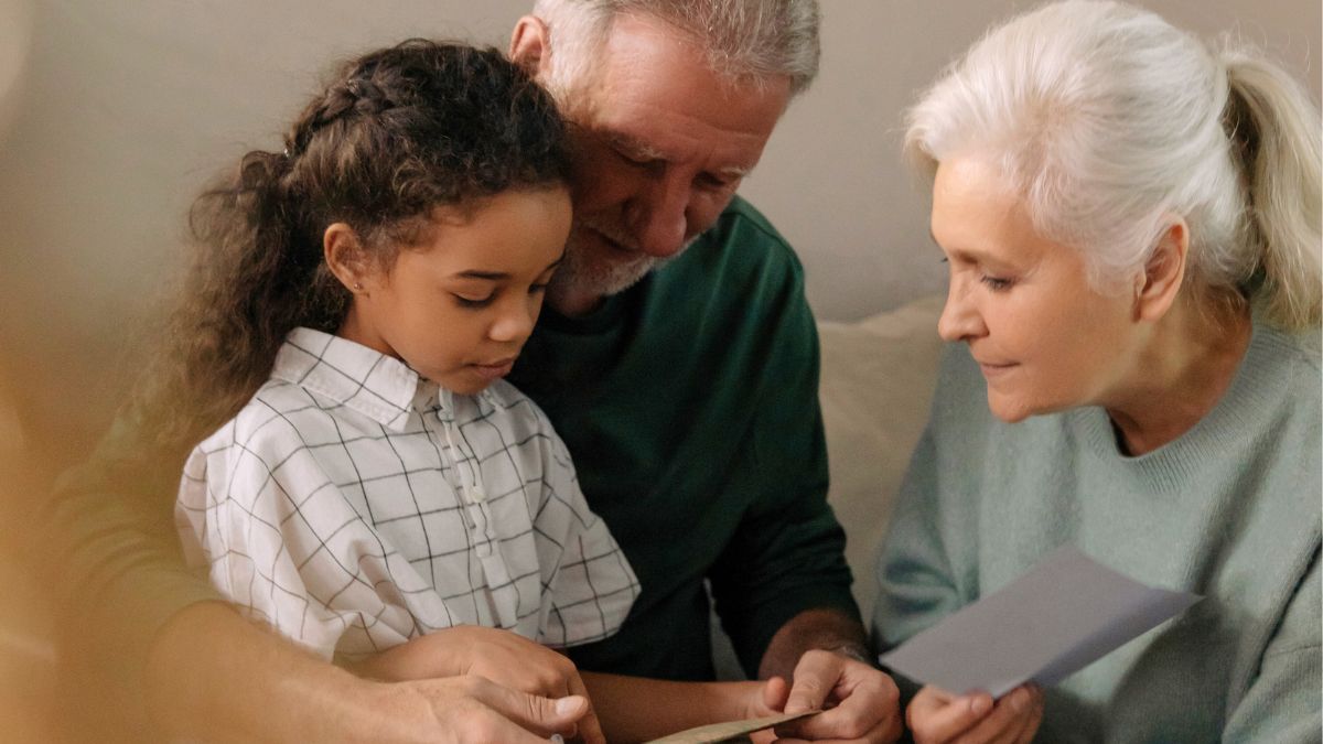 Abuelos, los primeros obligados cuando el progenitor no cumple con la cuota alimentaria. Abuelos, los primeros obligados cuando el progenitor no cumple con la cuota alimentaria.
