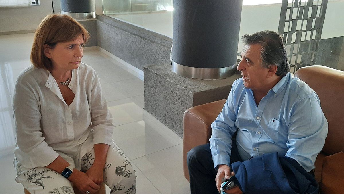 &nbsp;Patricia Bullrich junto a Mario Negri en Córdoba.