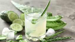 Infusión de aloe vera para deshinchar el abdomen, aliviar la acidez estomacal y adelgazar.