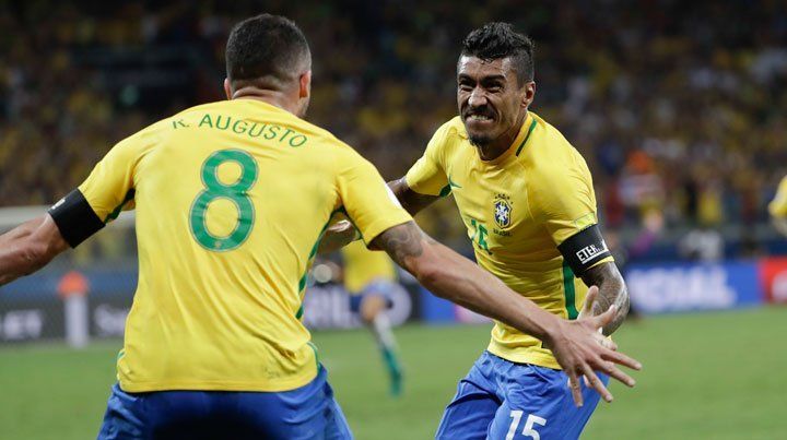 Brasil, líder de las eliminatorias, visitará al entonado Perú del Tigre Gareca