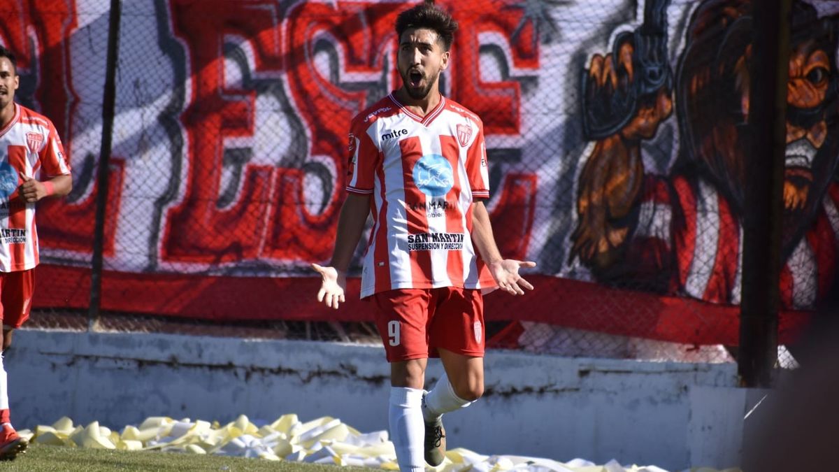 El delantero Ignacio Simionato contó los hechos que vivió San Martín en San Juan en el partido ante Peñarol.