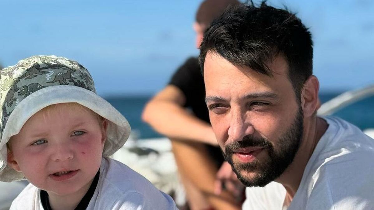 Aquí junto a Facundo Retamales, su papá. "Su felicidad es nuestra prioridad", coinciden Damián y Facundo. Aquí junto a Facundo Retamales, su papá. "Su felicidad es nuestra prioridad", coinciden Damián y Facundo.